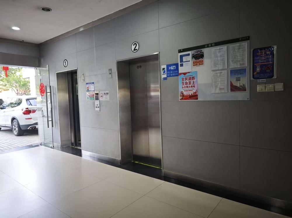 电梯厅1